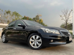 รถมือสอง HONDA ACCORD ปี 2011 สีดำ