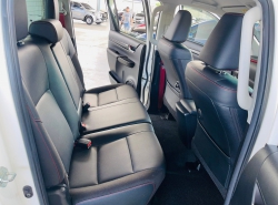 รถมือสอง TOYOTA HILUX REVO ปี 2017 สีขาว