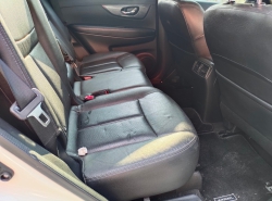 รถมือสอง NISSAN X-TRAIL ปี 2015 สีขาว