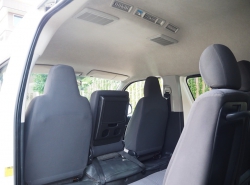 รถมือสอง TOYOTA HIACE ปี 2012 สีขาว