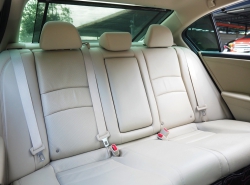 รถมือสอง HONDA ACCORD ปี 2017 สีเทา