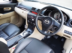 รถมือสอง MAZDA 3 ปี 2010 สีขาว