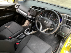 รถมือสอง HONDA JAZZ ปี 2014  สีเหลือง