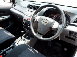 รถมือสอง TOYOTA AVANZA ปี 2012 สีบรอนซ์