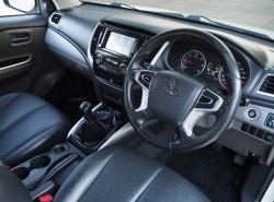 รถมือสอง MITSUBISHI TRITON ปี 2016 สีขาว