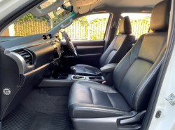 รถมือสอง TOYOTA HILUX REVO ปี 2022 สีขาว