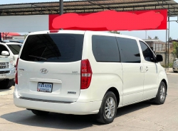 รถมือสอง HYUNDAI H-1 ปี 2017 สีขาว