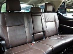 รถมือสอง TOYOTA FORTUNER ปี 2017 สีน้ำตาล
