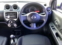 รถมือสอง NISSAN MARCH ปี 2012 สีเขียว