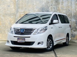 TOYOTA ALPHARD ปี 2015