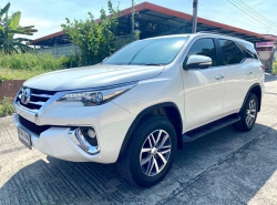 TOYOTA FORTUNER ปี 2017