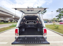 รถมือสอง TOYOTA HILUX REVO ปี 2018 สีขาว