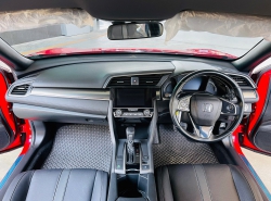 รถมือสอง HONDA CIVIC ปี 2018 สีแดง