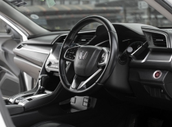 รถมือสอง HONDA CIVIC ปี 2016 สีขาว