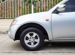 รถมือสอง MITSUBISHI TRITON ปี 2006 สีบรอนซ์