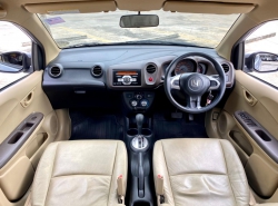 รถมือสอง HONDA BRIO ปี 2013 สีบรอนซ์