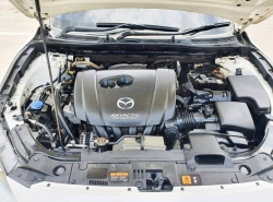 รถมือสอง MAZDA 3 ปี 2014 สีขาว