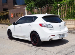 รถมือสอง MAZDA 3 ปี 2012 สีขาว