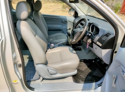 รถมือสอง TOYOTA HILUX VIGO ปี 2005 สีบรอนซ์