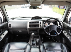 รถมือสอง MITSUBISHI STRADA G-WAGON ปี 2004 สีขาว