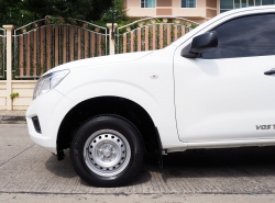 รถมือสอง NISSAN NP 300 NAVARA ปี 2017 สีขาว