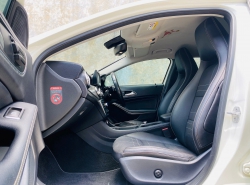 รถมือสอง MERCEDES-BENZ GLA-CLASS GLA200 ปี 2015 สีขาว