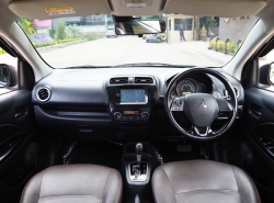 รถมือสอง MITSUBISHI ATTRAGE ปี 2017 สีม่วง