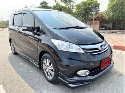 HONDA FREED ปี 2012