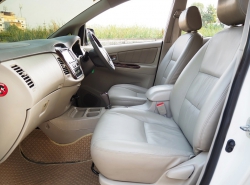 รถมือสอง TOYOTA INNOVA ปี 2012 สีขาว