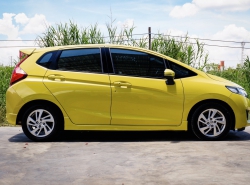 รถมือสอง HONDA JAZZ ปี 2014  สีเหลือง