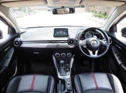 รถมือสอง MAZDA 2 ปี 2016 สีน้ำตาล