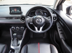 รถมือสอง MAZDA 2 ปี 2016 สีน้ำตาล