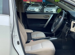 รถมือสอง TOYOTA COROLLA ALTIS ปี 2016 สีขาว