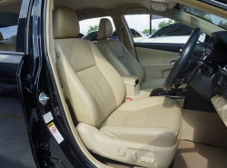 รถมือสอง TOYOTA CAMRY ปี 2017 สีดำ