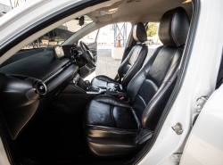 รถมือสอง MAZDA 2 ปี 2017 สีขาว