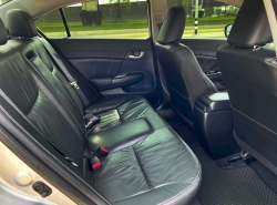 รถมือสอง HONDA CIVIC ปี 2015 สีบรอนซ์