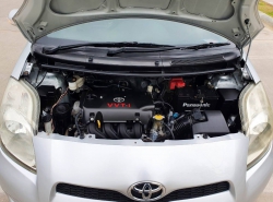 รถมือสอง TOYOTA YARIS ปี 2013 สีบรอนซ์