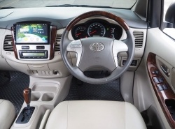 รถมือสอง TOYOTA INNOVA ปี 2012 สีดำ