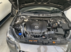 รถมือสอง MAZDA 2 ปี 2019 สีเทา