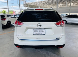รถมือสอง NISSAN X-TRAIL ปี 2016 สีขาว