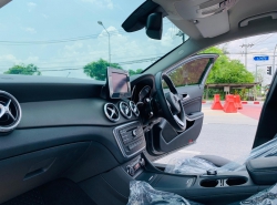 รถมือสอง MERCEDES-BENZ GLA-CLASS GLA200 ปี 2016 สีเทา