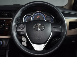 รถมือสอง TOYOTA COROLLA ALTIS ปี 2016 สีบรอนซ์