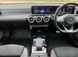 รถมือสอง MERCEDES-BENZ A-CLASS A200 ปี 2020 สีขาว