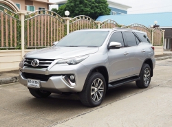 TOYOTA FORTUNER ปี 2017