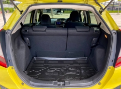 รถมือสอง HONDA JAZZ ปี 2014  สีเหลือง