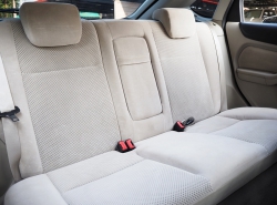 รถมือสอง FORD FOCUS ปี 2006 สีทอง