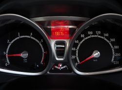 รถมือสอง FORD FIESTA ปี 2014 สีบรอนซ์