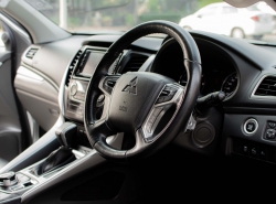 รถมือสอง MITSUBISHI PAJERO SPORT ปี 2016 สีเทา