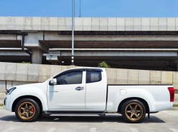 รถมือสอง ISUZU D-MAX ปี 2018 สีขาว