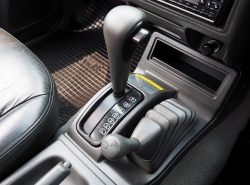 รถมือสอง MITSUBISHI STRADA G-WAGON ปี 2004 สีขาว